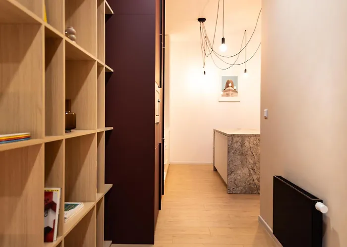 Apartment Grand - Luxury With Free Parking